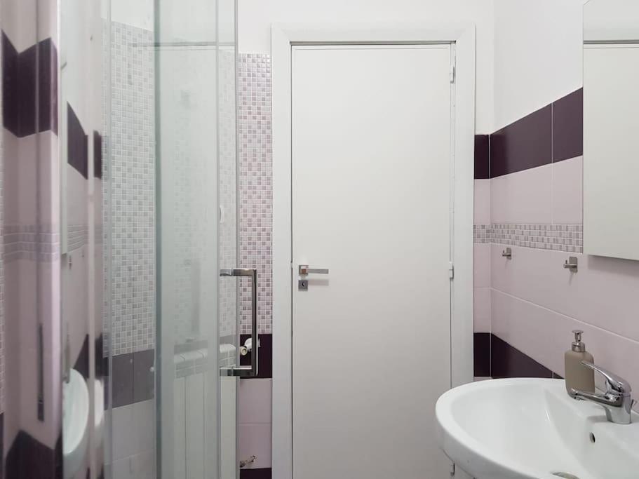 Appartamento Tabula House - Leopardi 96 Aeroporto di Catania Fontana Rossa Esterno foto